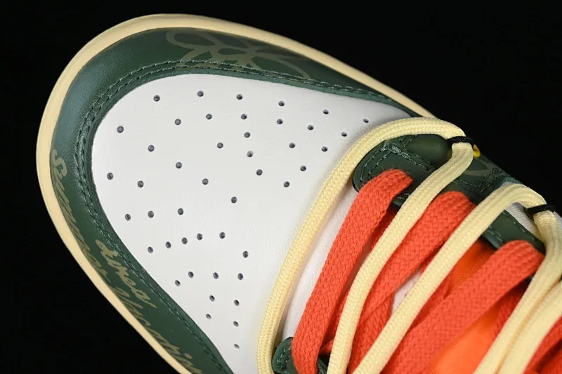 All Categories Nk SB Dunk Series Nk SB Dunk Low Low-top Sneakers Nk Dunk Low Panda Prank-Street Summer Graffiti Green Orange SB Strappy Low-top Casual Sneakers DD1391-300